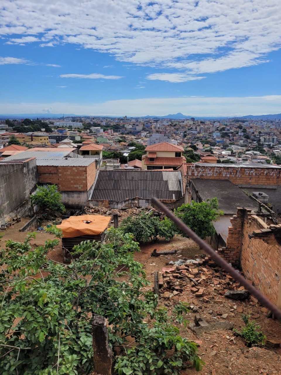 Terreno à venda, 360m² - Foto 1