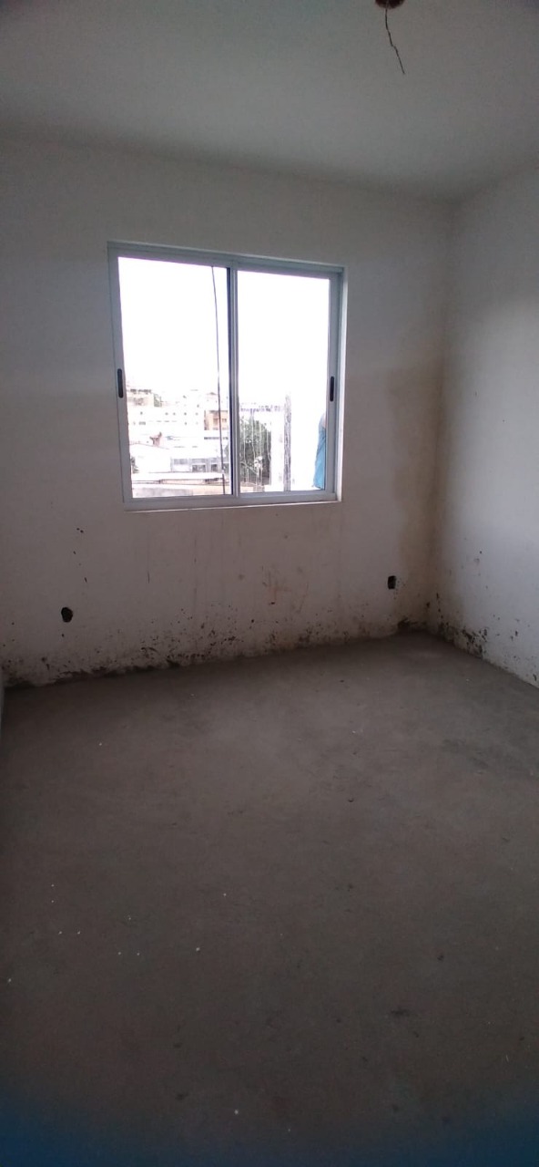 Apartamento à venda com 3 quartos, 90m² - Foto 4