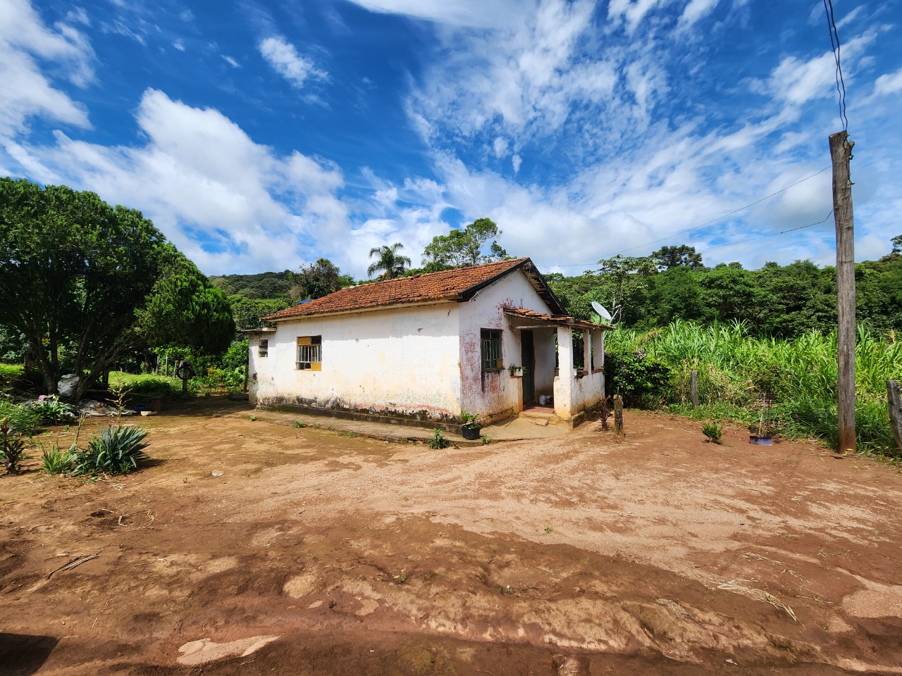 Chácara à venda com 4 quartos, 847000m² - Foto 19