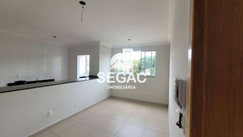 Apartamento à venda com 2 quartos, 60m² - Foto 1