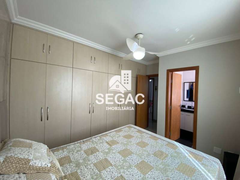 Apartamento à venda com 3 quartos, 78m² - Foto 4