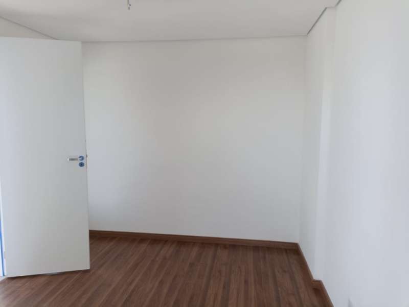 Cobertura à venda com 4 quartos, 180m² - Foto 1