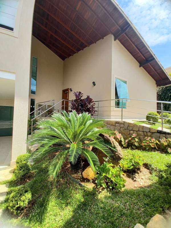 Casa de Condomínio à venda com 4 quartos, 522m² - Foto 3