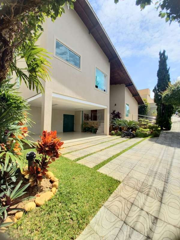 Casa de Condomínio à venda com 4 quartos, 522m² - Foto 1