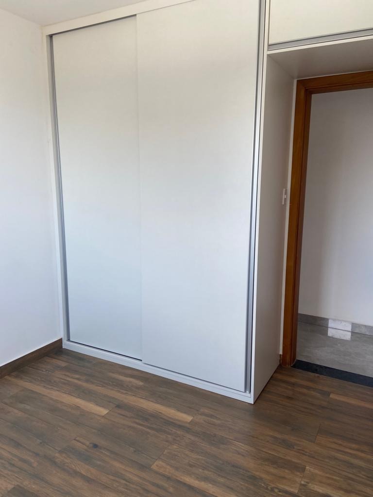 Apartamento à venda com 2 quartos, 70m² - Foto 6