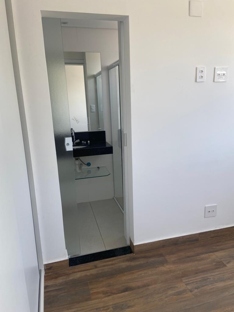 Apartamento à venda com 2 quartos, 70m² - Foto 8