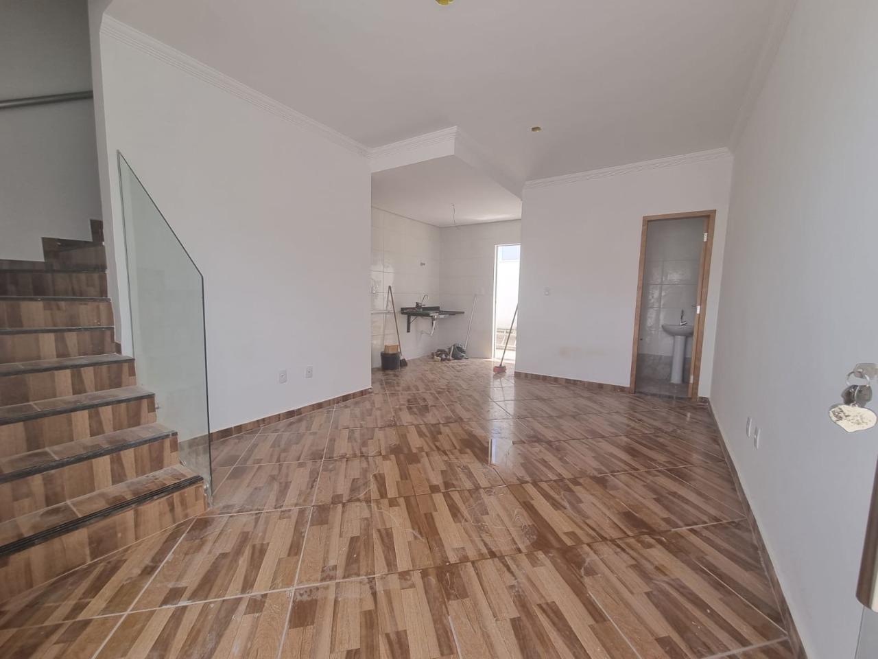 Casa à venda com 2 quartos, 80m² - Foto 3