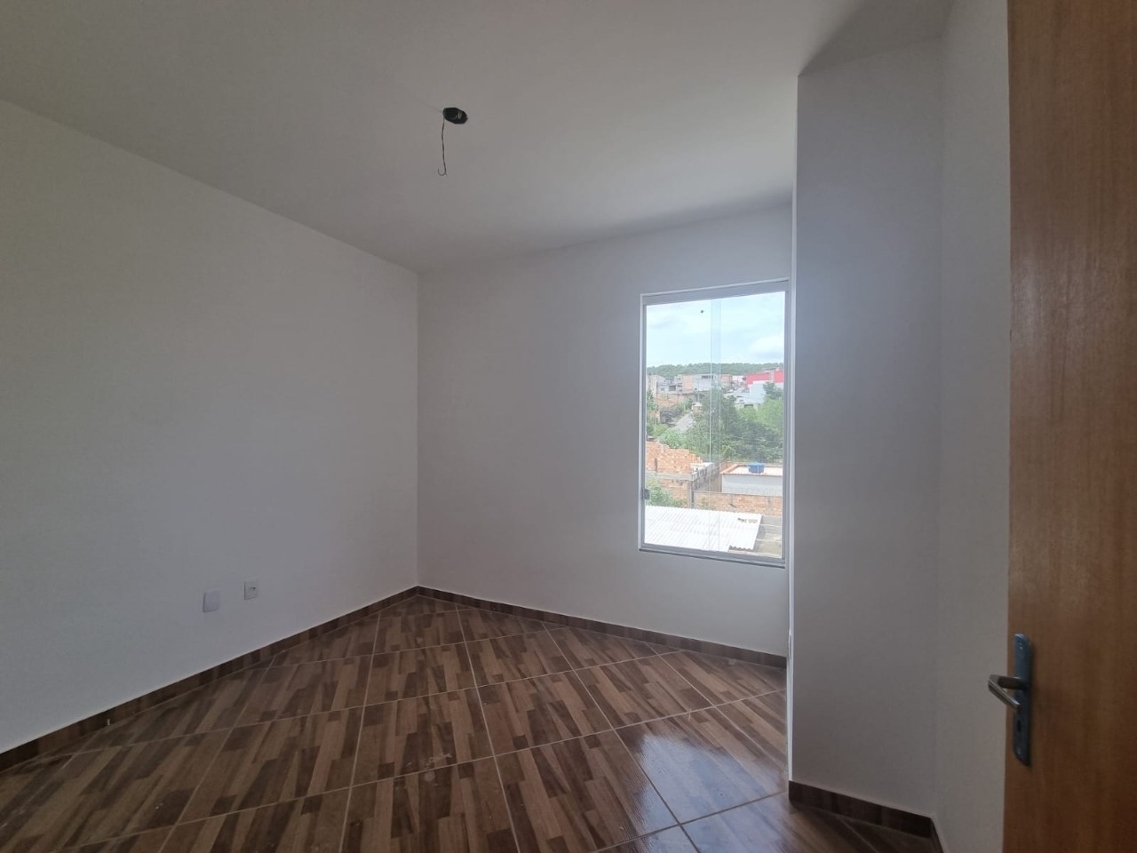 Casa à venda com 2 quartos, 80m² - Foto 9