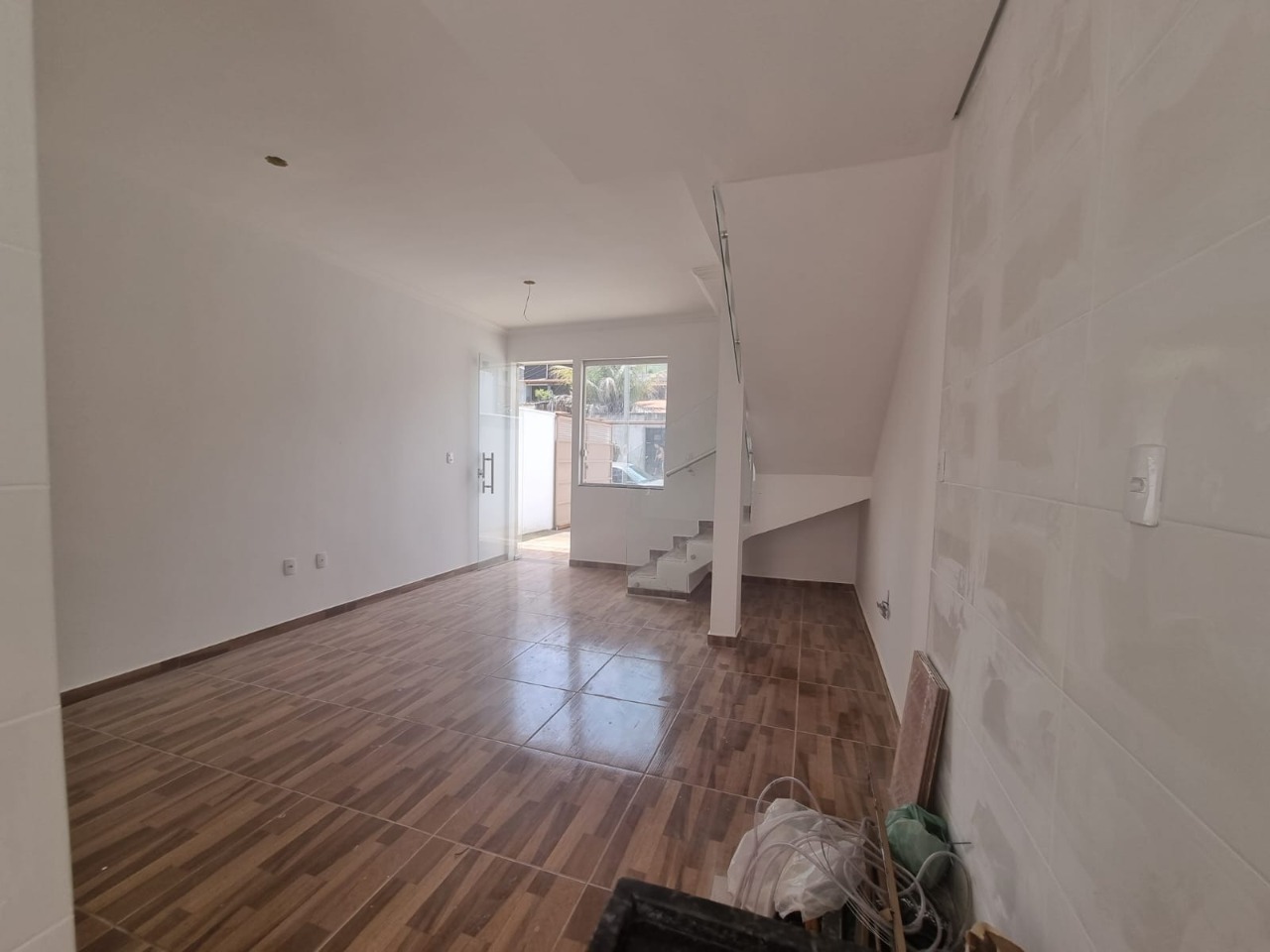 Casa à venda com 2 quartos, 60m² - Foto 3