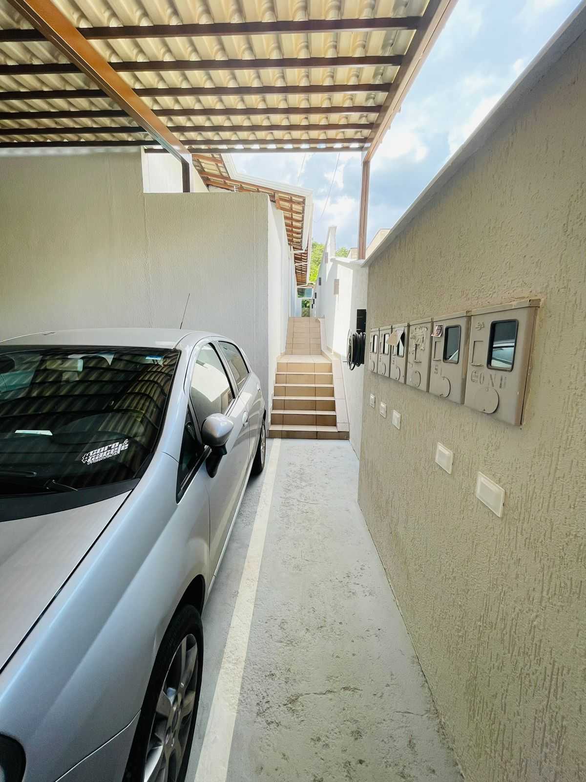 Casa à venda com 2 quartos, 50m² - Foto 17