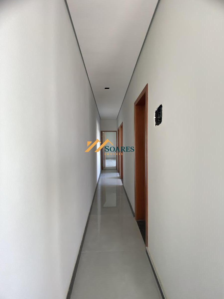 Casa à venda com 3 quartos, 180m² - Foto 18