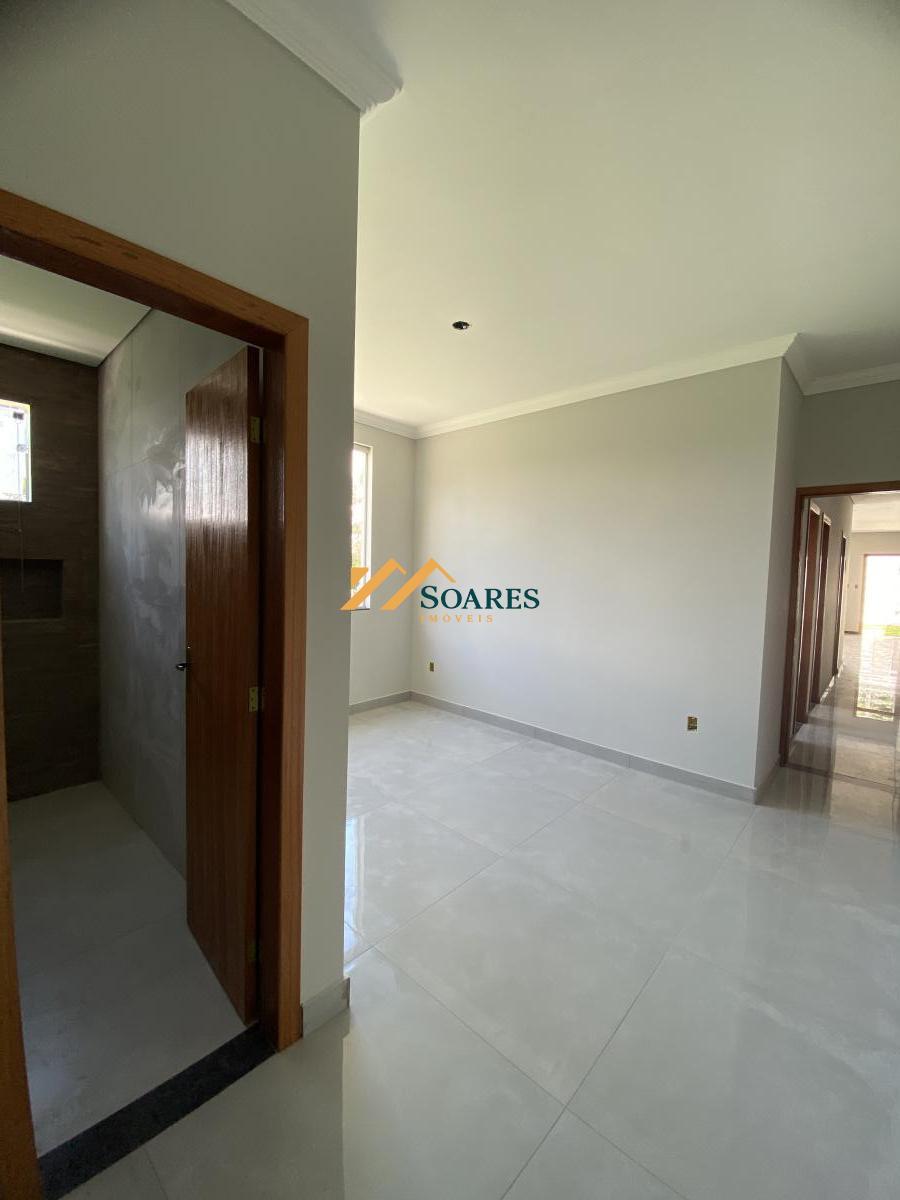 Casa à venda com 3 quartos, 180m² - Foto 14