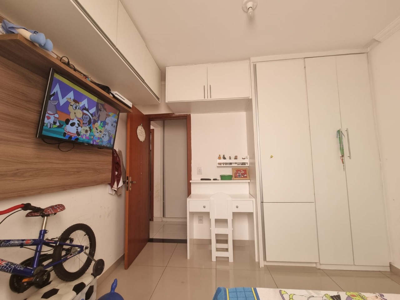 Apartamento à venda com 3 quartos, 124m² - Foto 10