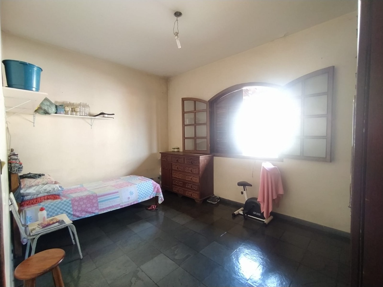 Casa à venda com 4 quartos, 360m² - Foto 12