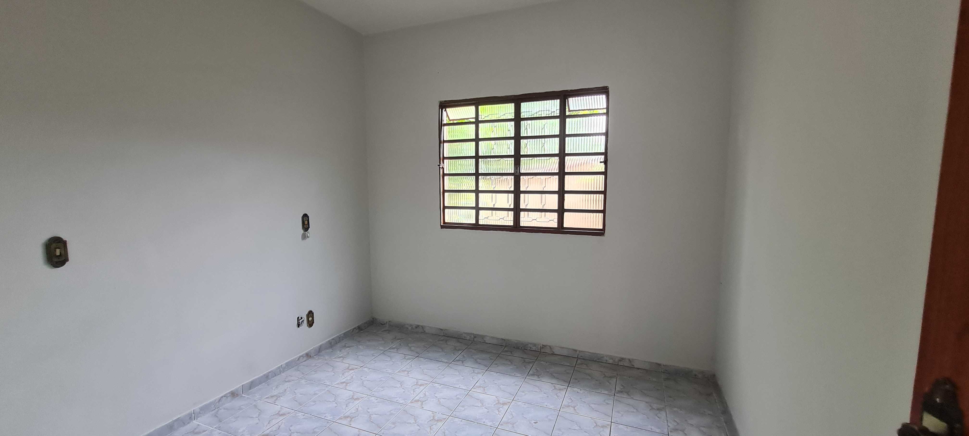 Casa à venda com 2 quartos, 360m² - Foto 7