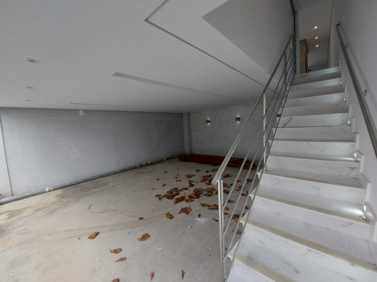 Casa à venda com 3 quartos, 290m² - Foto 4