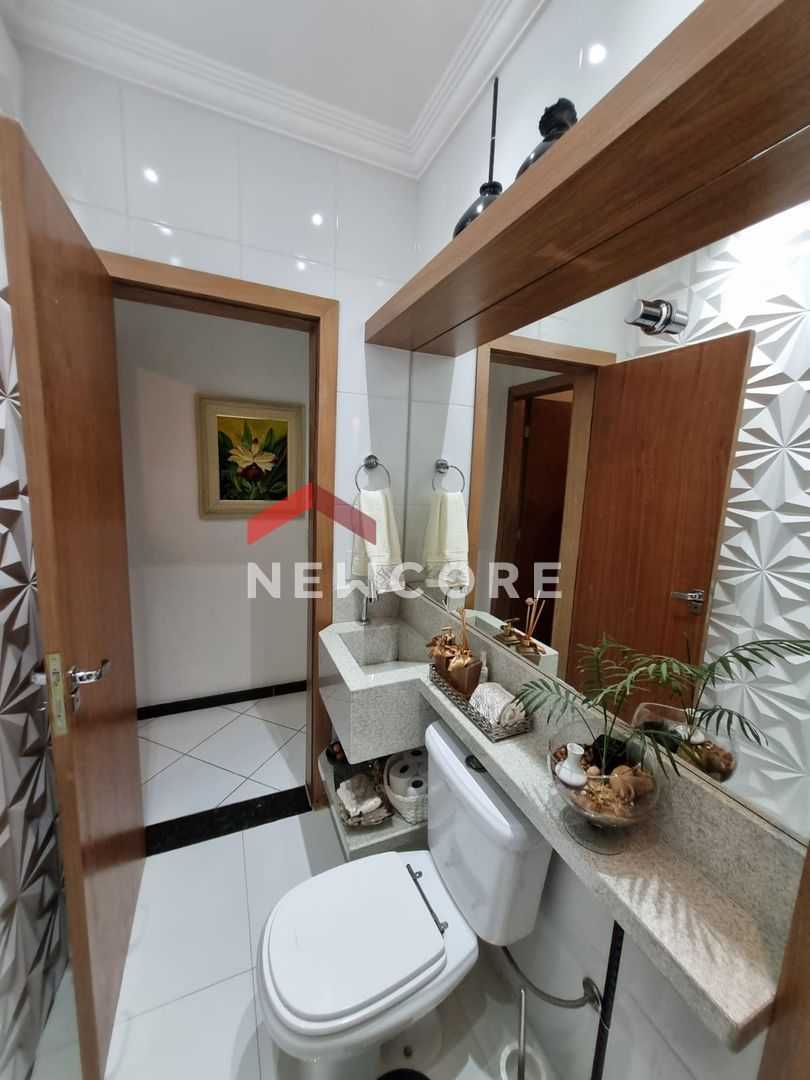 Casa à venda com 4 quartos, 360m² - Foto 17