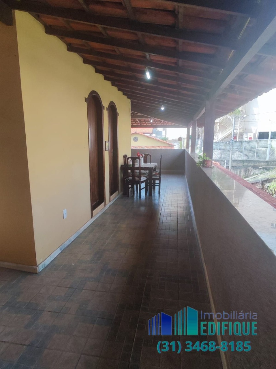 Casa à venda com 8 quartos, 360m² - Foto 21