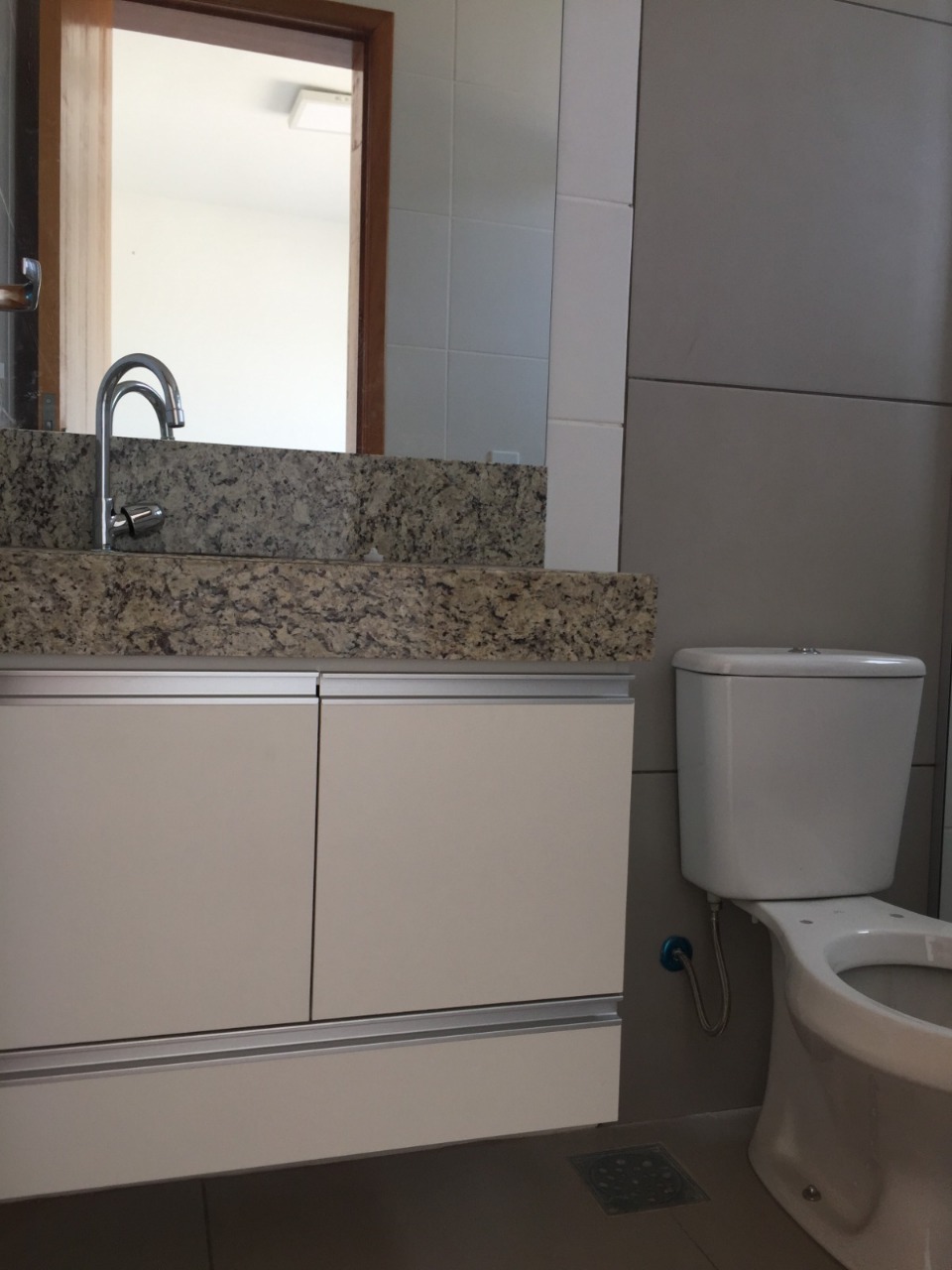 Apartamento à venda com 3 quartos, 76m² - Foto 13