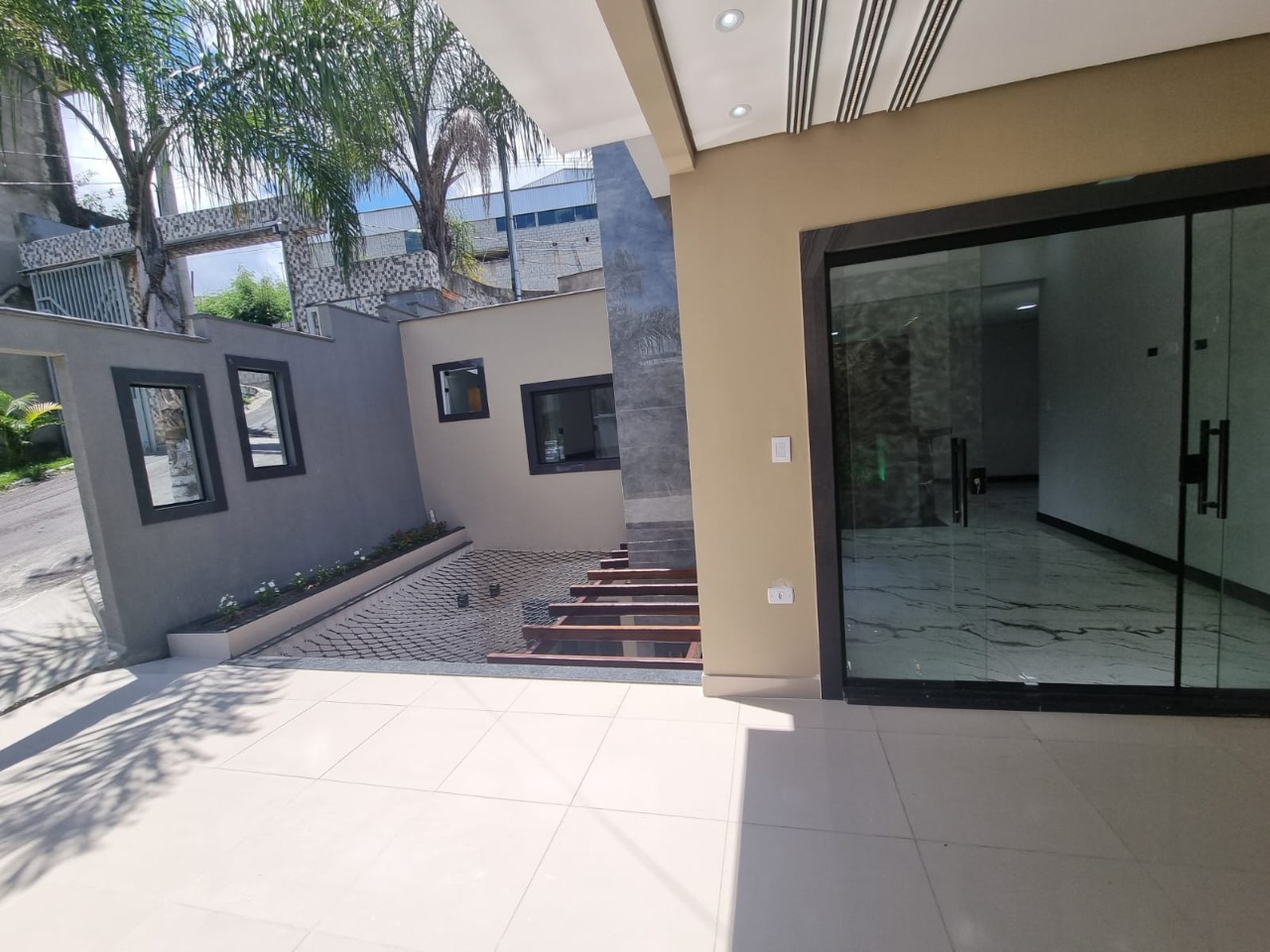 Casa à venda com 3 quartos, 165m² - Foto 4