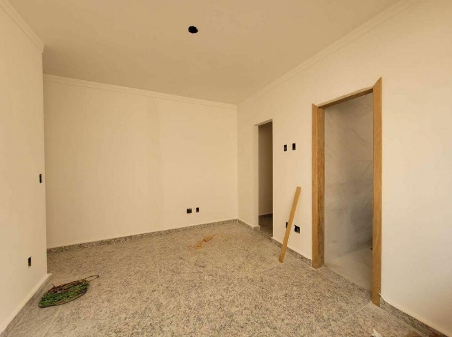 Casa à venda com 3 quartos, 150m² - Foto 3