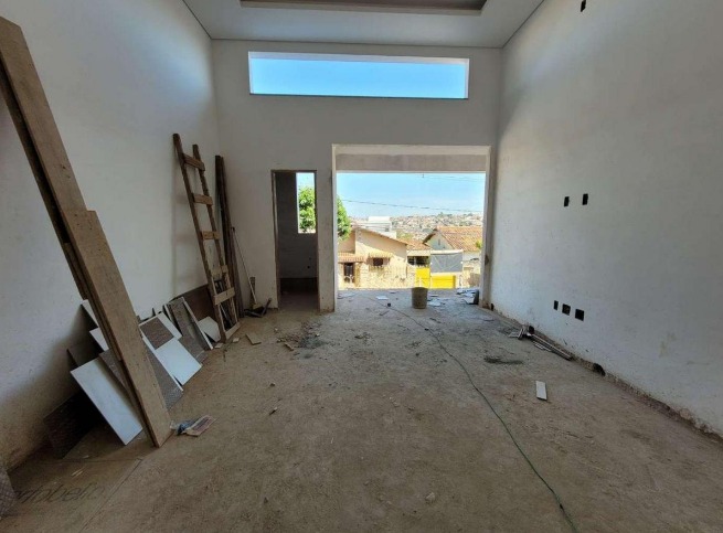 Casa à venda com 3 quartos, 150m² - Foto 8