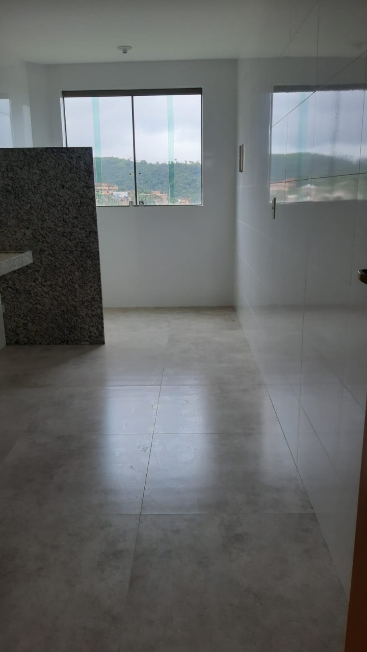 Apartamento à venda com 3 quartos, 77m² - Foto 2