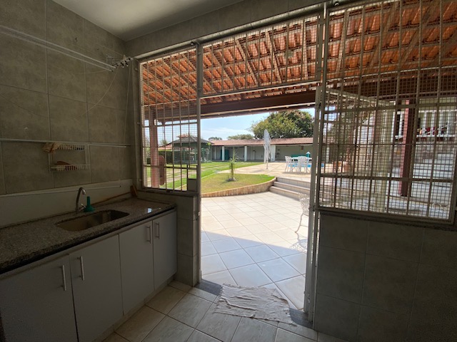 Chácara à venda com 3 quartos, 400m² - Foto 18