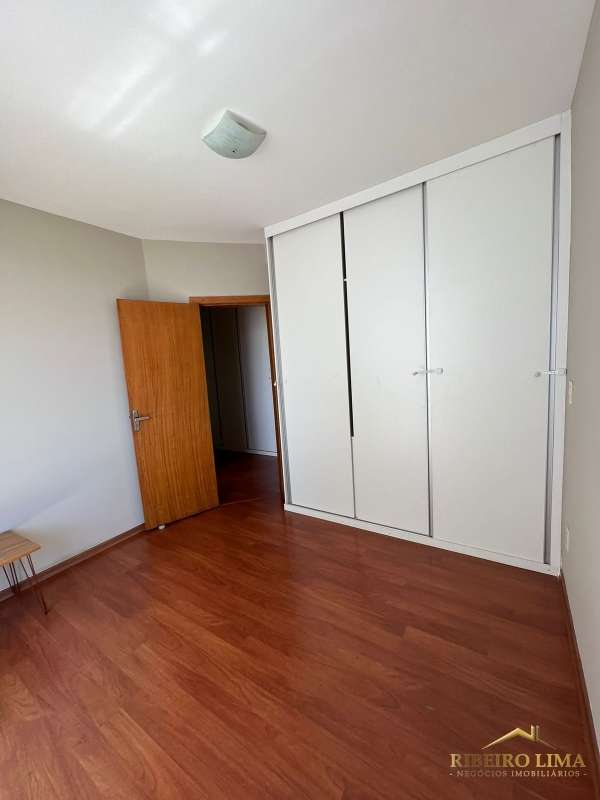 Cobertura à venda com 4 quartos, 200m² - Foto 6