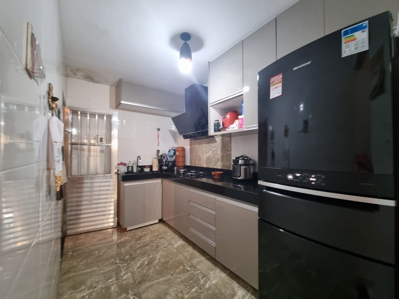 Apartamento à venda com 3 quartos, 75m² - Foto 10