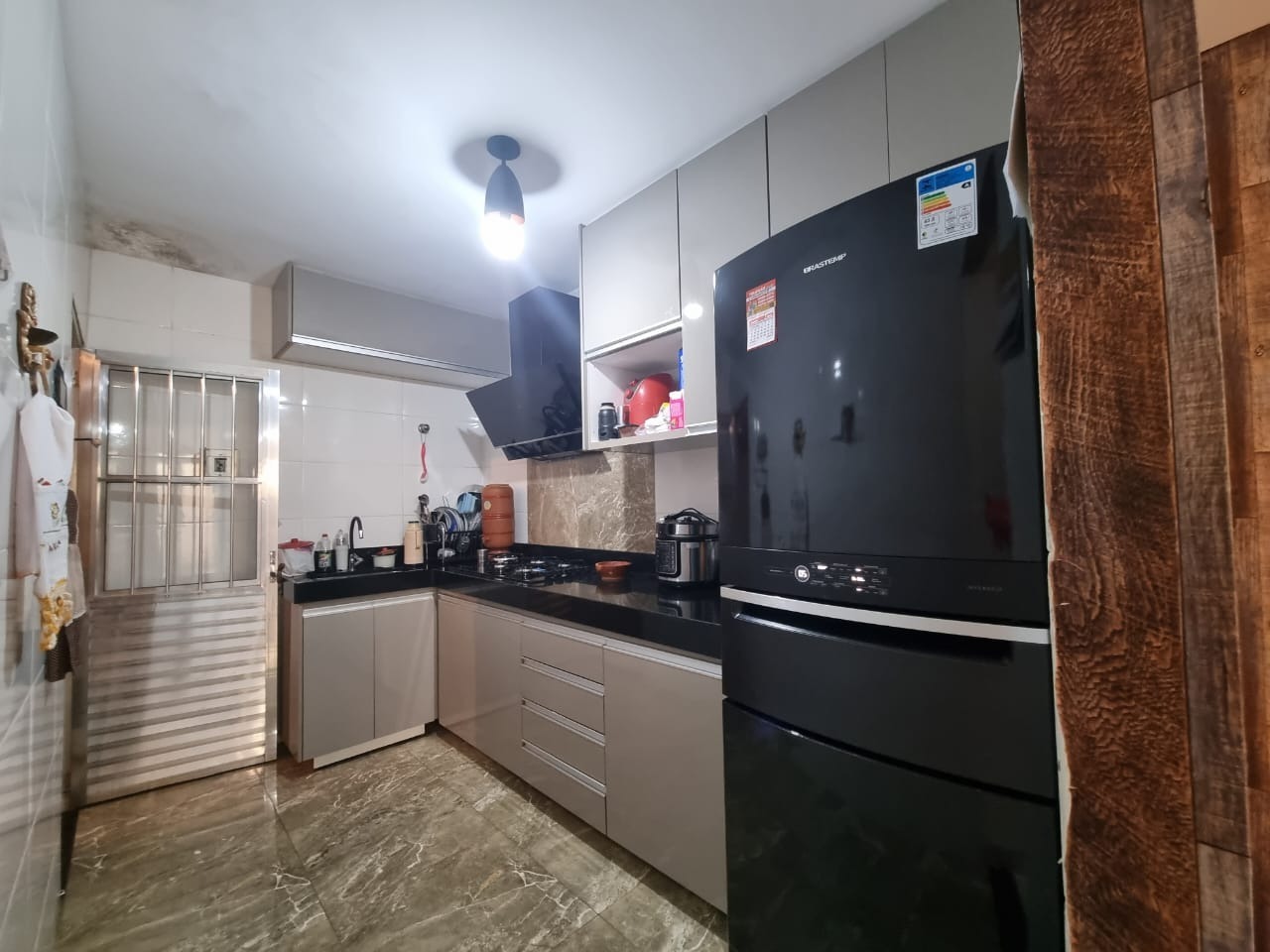 Apartamento à venda com 3 quartos, 75m² - Foto 9