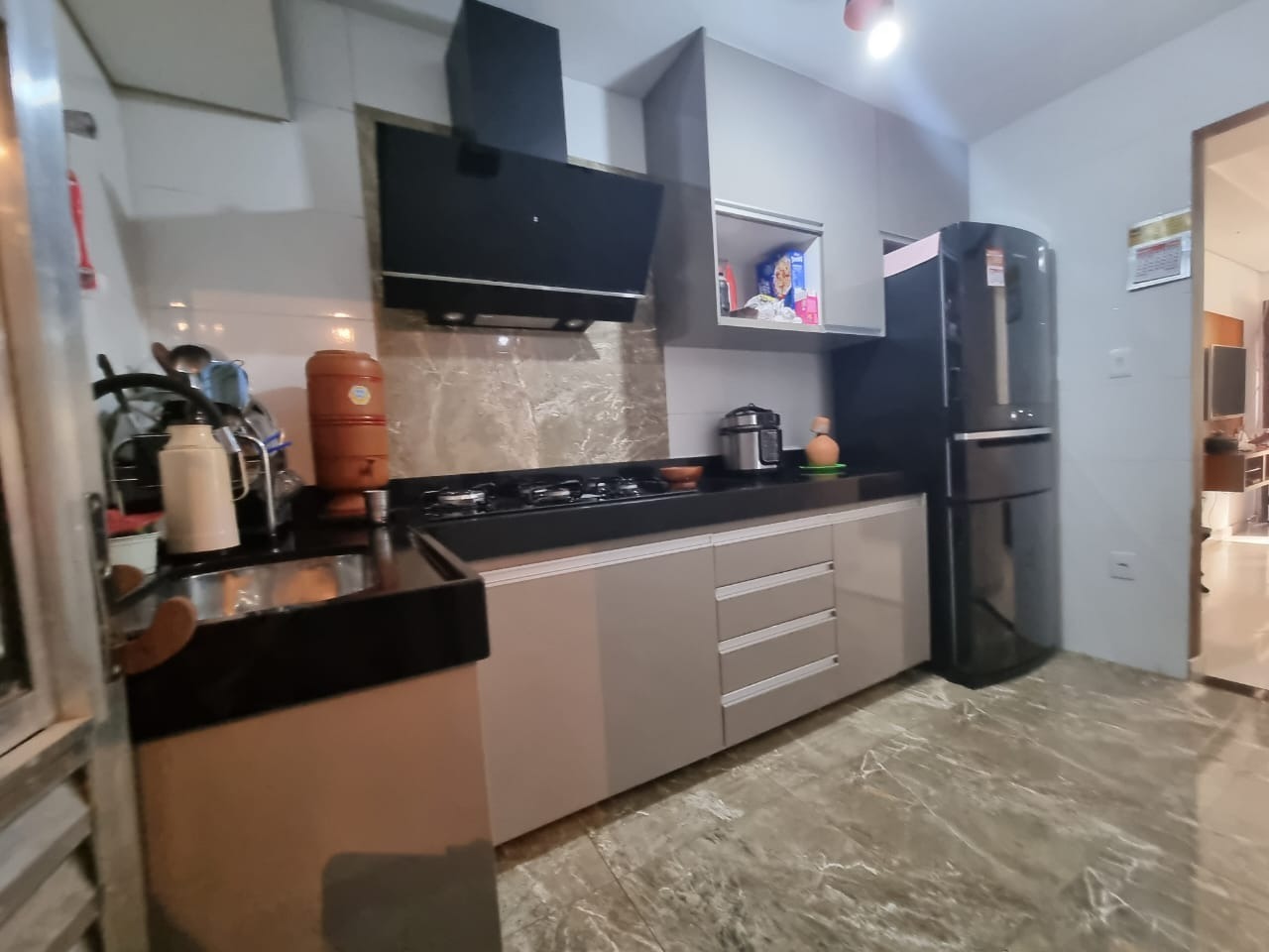 Apartamento à venda com 3 quartos, 75m² - Foto 8