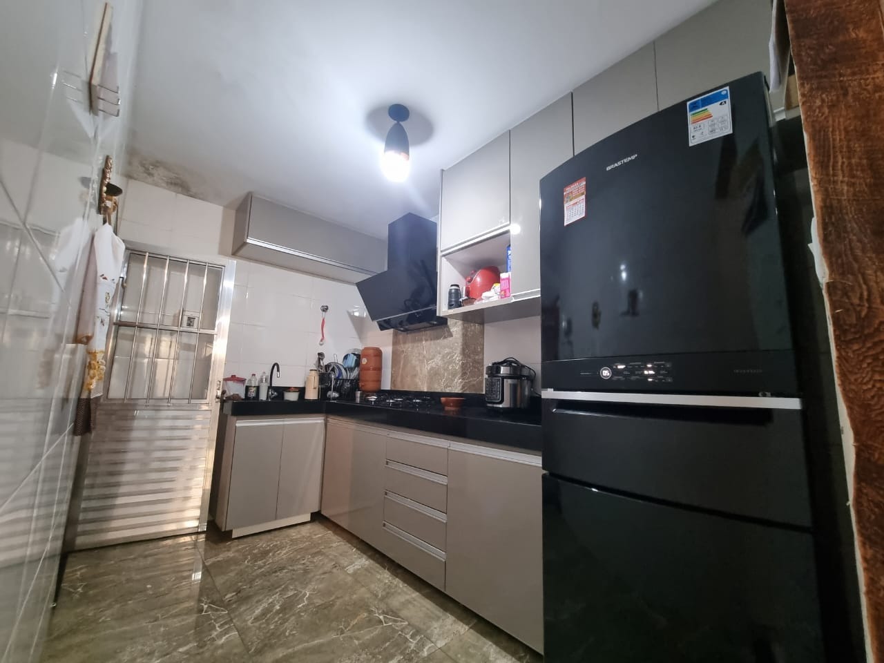 Apartamento à venda com 3 quartos, 75m² - Foto 12