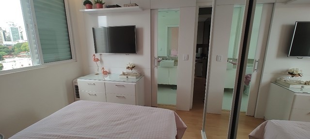 Apartamento à venda com 5 quartos, 240m² - Foto 3