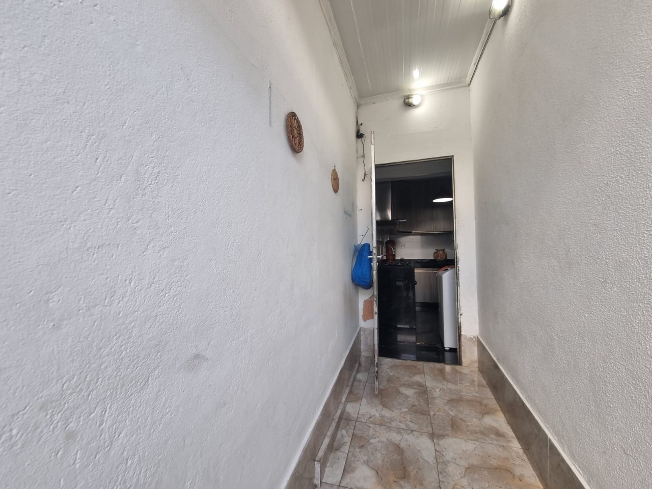 Apartamento à venda com 3 quartos, 100m² - Foto 3