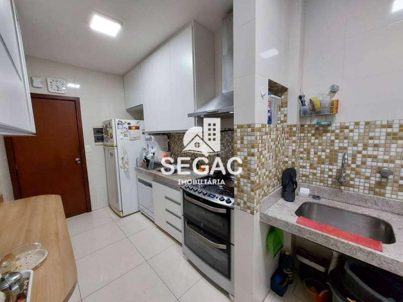 Apartamento à venda com 3 quartos, 109m² - Foto 7