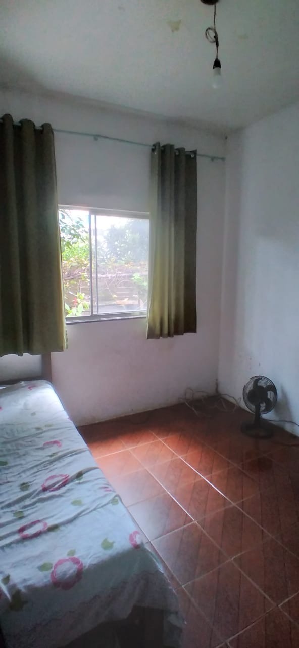 Casa à venda com 3 quartos, 100m² - Foto 5