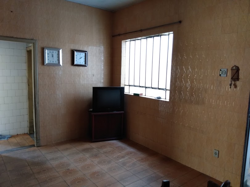 Casa à venda com 3 quartos, 220m² - Foto 7