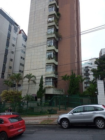 Apartamento à venda com 4 quartos, 180m² - Foto 5