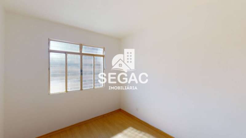 Apartamento à venda com 3 quartos, 140m² - Foto 2