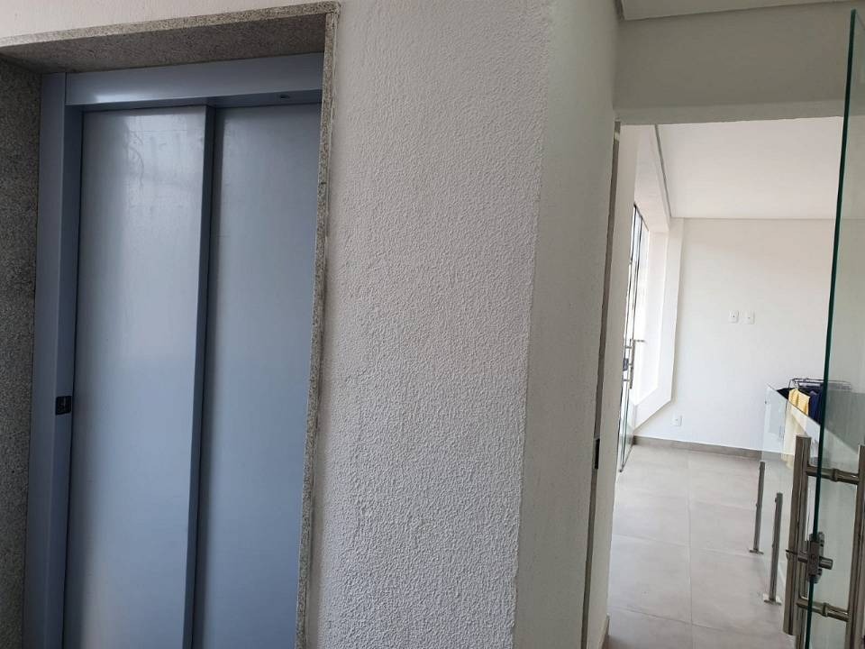 Casa à venda com 2 quartos, 211m² - Foto 22