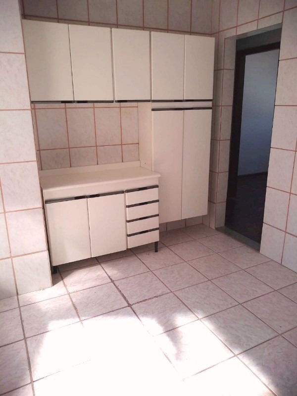 Apartamento à venda com 3 quartos, 60m² - Foto 12