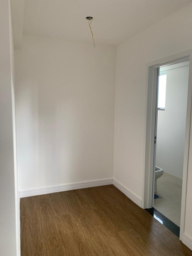 Apartamento à venda com 4 quartos, 110m² - Foto 3