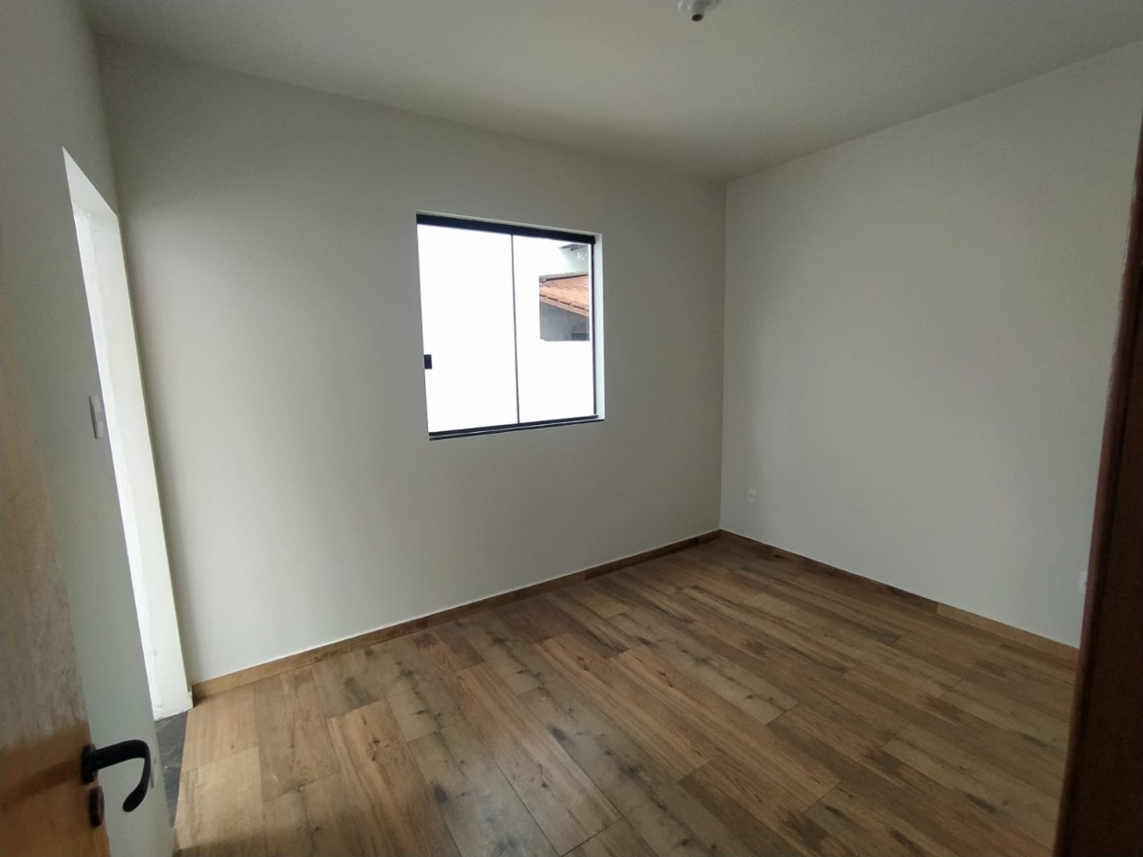 Casa à venda com 3 quartos, 99m² - Foto 10