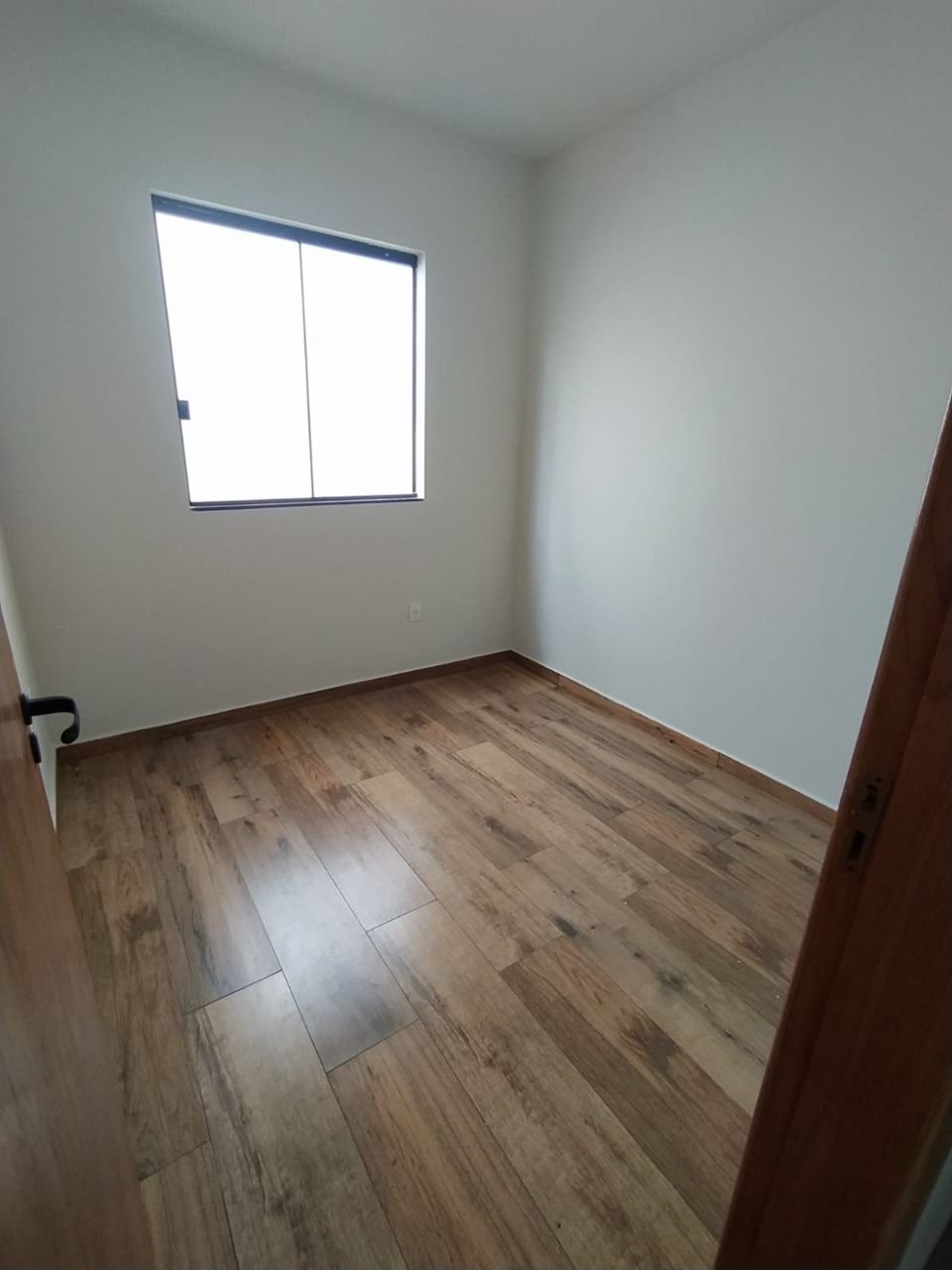 Casa à venda com 3 quartos, 99m² - Foto 11