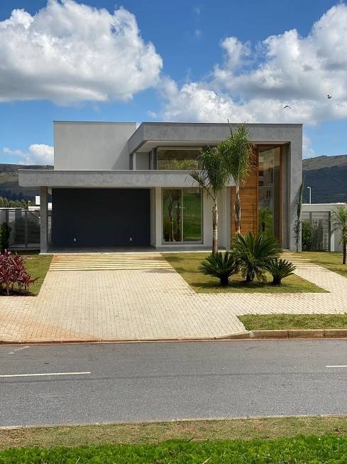 Casa à venda com 4 quartos, 367m² - Foto 4