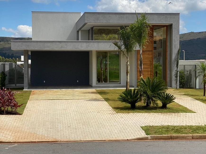 Casa à venda com 4 quartos, 367m² - Foto 2