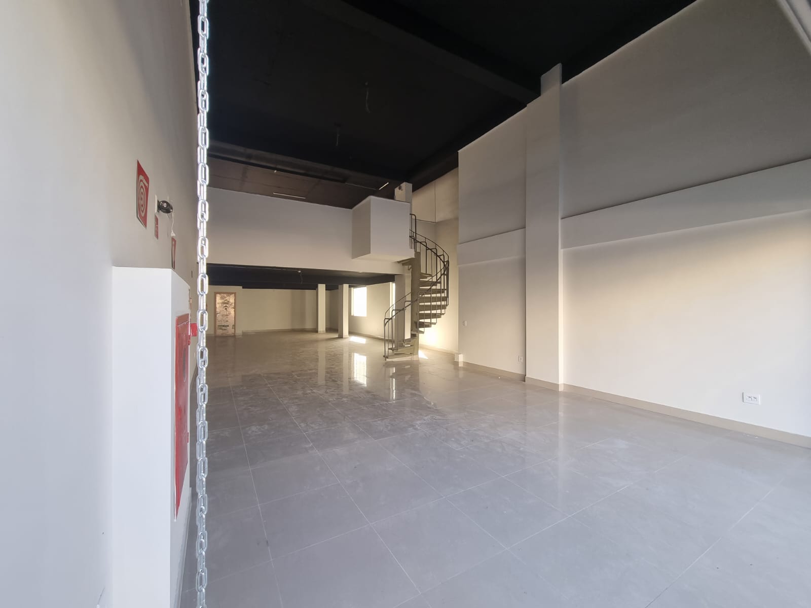 Loja-Salão para alugar, 240m² - Foto 5