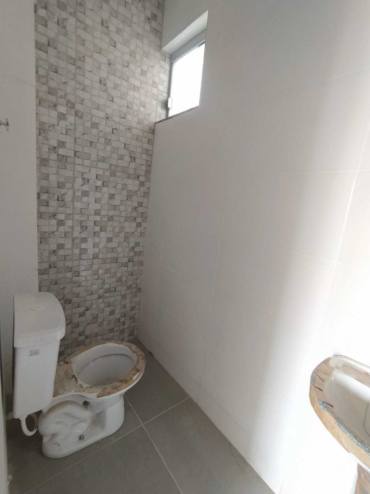 Casa à venda com 2 quartos, 60m² - Foto 12