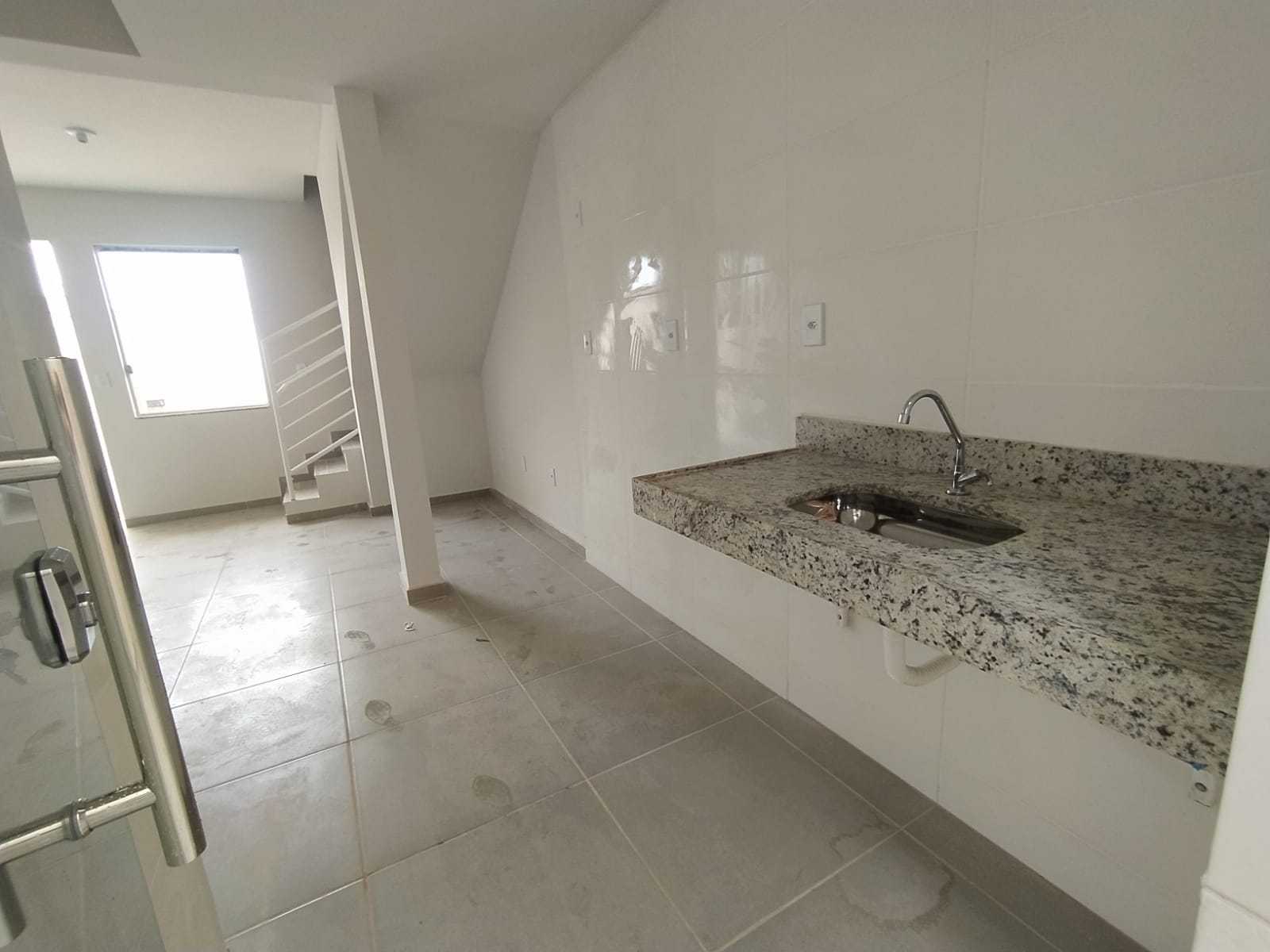 Casa à venda com 2 quartos, 60m² - Foto 10